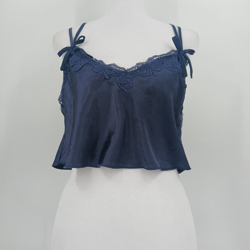 Beverly And Beck Women’s Navy Satin Lace Trim Cropped Cami Size Small